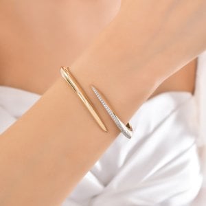 TSB 2230 Golden Handcuffs are 18.00G