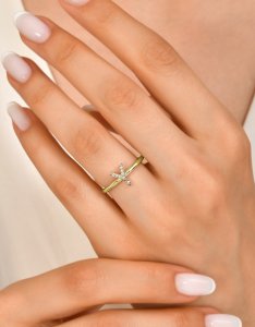 TY 3116 Altın Y Harfi Yüzük Sarı Altın