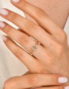 TY 3117 Altın D Harfi Yüzük Rose Altın