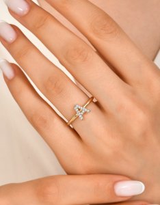 TY 3111 Altın A Harfi Yüzük Rose Altın